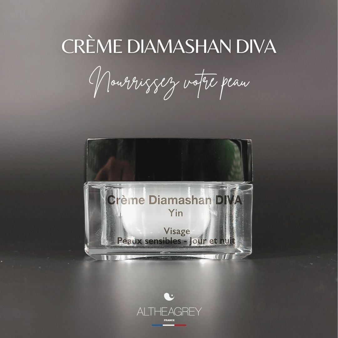 Une crème à émulsion inversée contient les lipides essentiels Une crème à émulsion inversée contient les lipides essentiels
